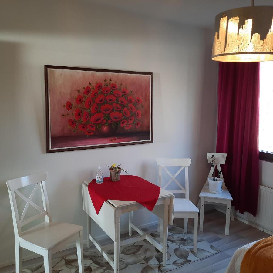 Room In Polar Circle โรวานิเอมิ ภายนอก รูปภาพ